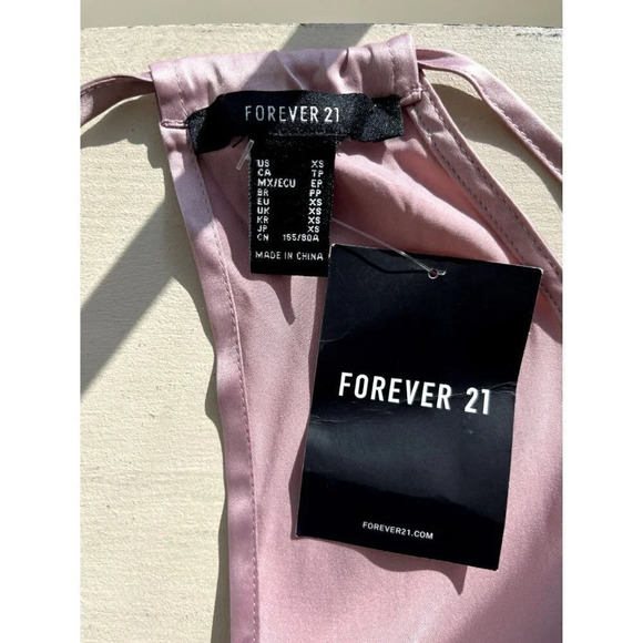 Forever 21 NWT Satiny Slip Dress Pink XS - Picture 4 of 4